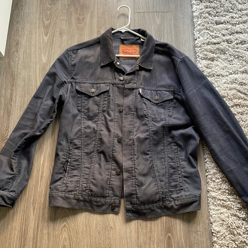 Levi’s corduroy jacket